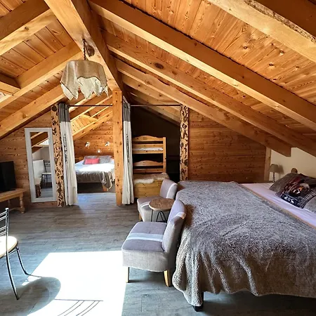 Hotel-chalet Les Melezes 3*