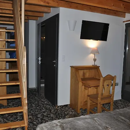 Hotel-chalet Les Melezes Hotel 3*