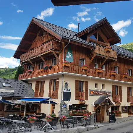 Hotel-chalet Les Melezes 3*